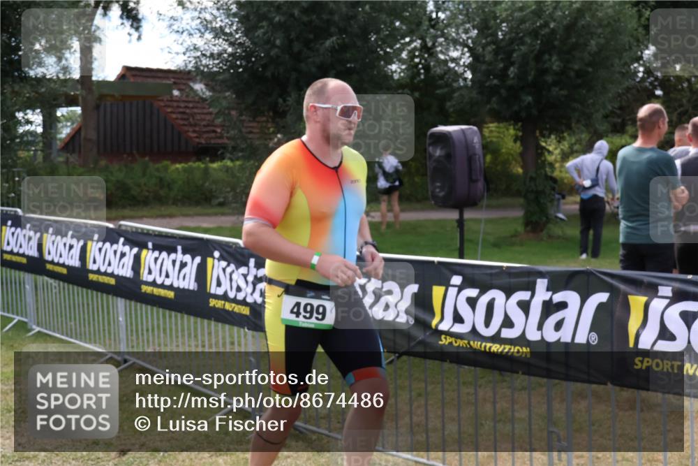 31.08.2025 - Elbe Triathlon Hamburg Luisa Fischer http://msf.ph/oto/8674486 31.08.2025 11:35:13 Laufen 499 meine-sportfotos.de