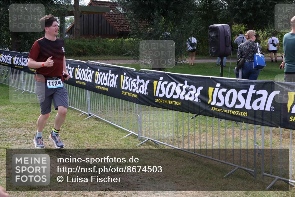 31.08.2025 - Elbe Triathlon Hamburg Luisa Fischer http://msf.ph/oto/8674503 31.08.2025 11:35:29 Laufen 1124 meine-sportfotos.de