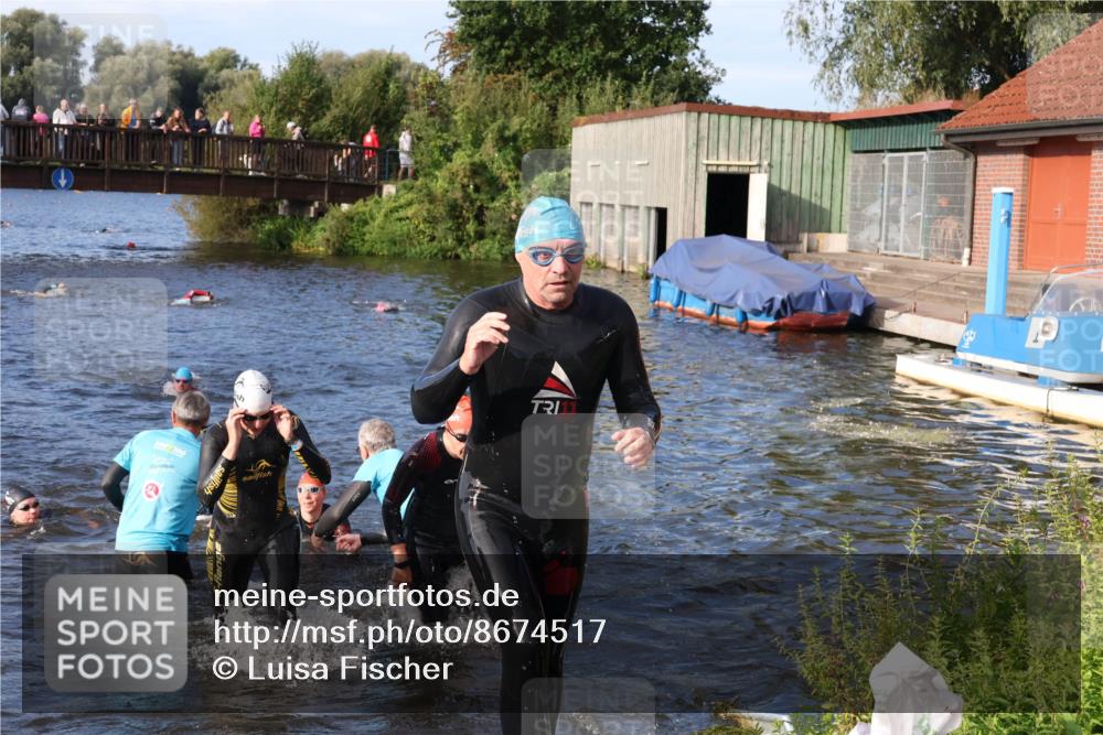 31.08.2025 - Elbe Triathlon Hamburg Luisa Fischer http://msf.ph/oto/8674517 31.08.2025 08:48:03 Schwimmen 258, 297, 299, 329, 330, 341 meine-sportfotos.de