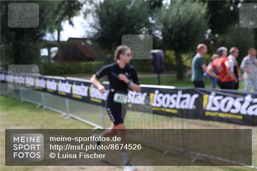 31.08.2025 - Elbe Triathlon Hamburg Luisa Fischer http://msf.ph/oto/8674526 31.08.2025 11:35:46 Laufen  meine-sportfotos.de