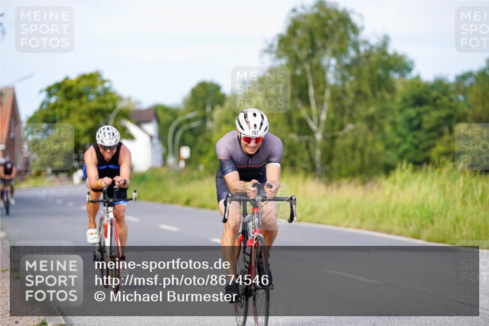 31.08.2025 - Elbe Triathlon Hamburg Michael Burmester http://msf.ph/oto/8674546 31.08.2025 10:15:17 Radfahren 610, 635, 707, 740 meine-sportfotos.de