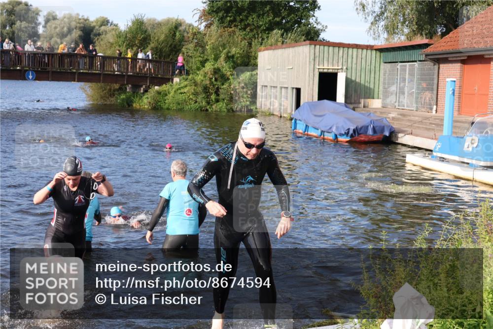 31.08.2025 - Elbe Triathlon Hamburg Luisa Fischer http://msf.ph/oto/8674594 31.08.2025 08:48:12 Schwimmen 258, 299, 329, 365 meine-sportfotos.de