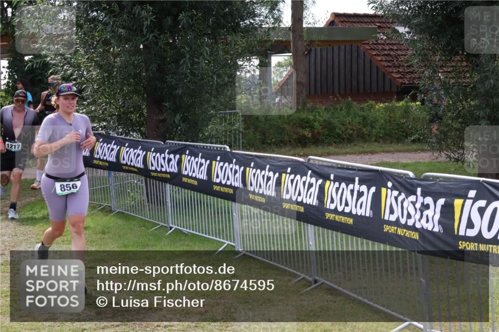 31.08.2025 - Elbe Triathlon Hamburg Luisa Fischer http://msf.ph/oto/8674595 31.08.2025 11:36:35 Laufen 1217, 856 meine-sportfotos.de
