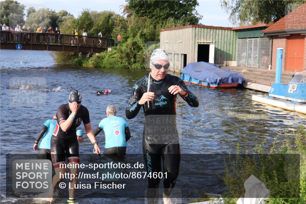 31.08.2025 - Elbe Triathlon Hamburg Luisa Fischer http://msf.ph/oto/8674601 31.08.2025 08:48:12 Schwimmen 258, 299, 329, 365 meine-sportfotos.de