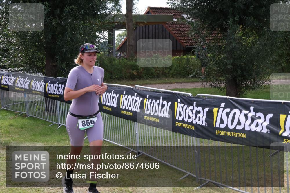 31.08.2025 - Elbe Triathlon Hamburg Luisa Fischer http://msf.ph/oto/8674606 31.08.2025 11:36:37 Laufen 856 meine-sportfotos.de