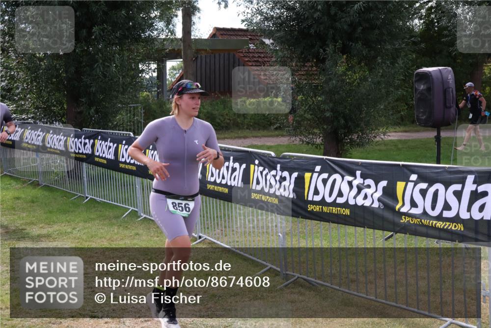 31.08.2025 - Elbe Triathlon Hamburg Luisa Fischer http://msf.ph/oto/8674608 31.08.2025 11:36:37 Laufen 856 meine-sportfotos.de