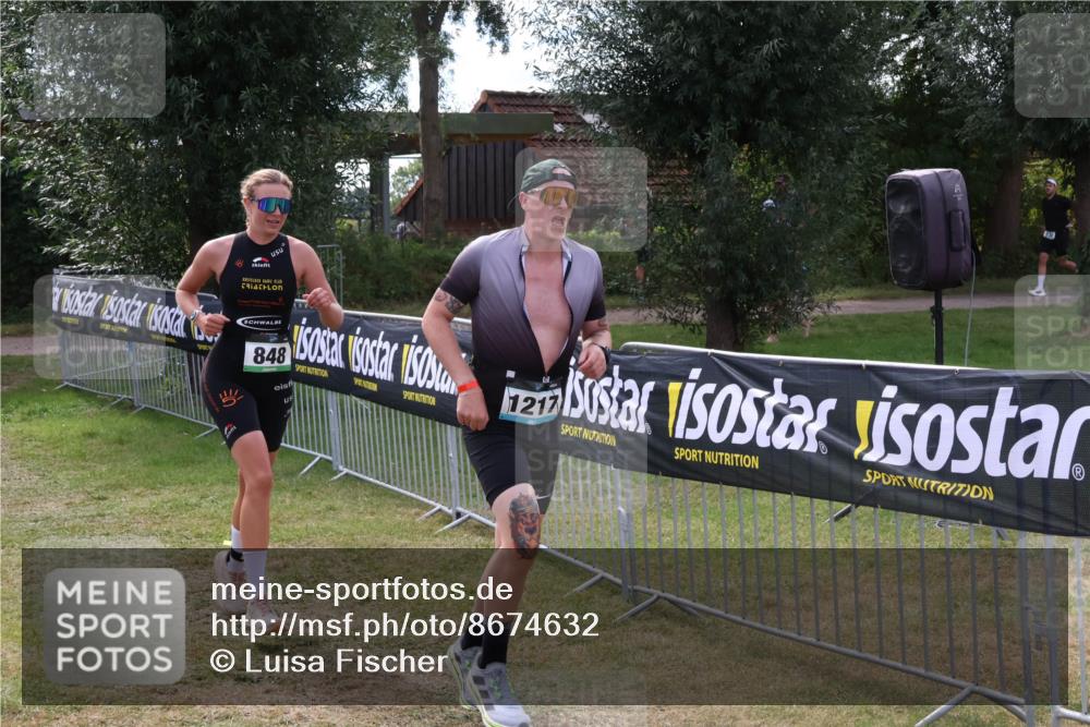 31.08.2025 - Elbe Triathlon Hamburg Luisa Fischer http://msf.ph/oto/8674632 31.08.2025 11:36:39 Laufen 848, 1217 meine-sportfotos.de