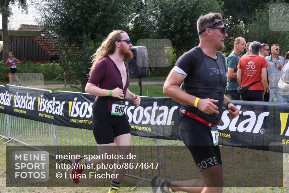 31.08.2025 - Elbe Triathlon Hamburg Luisa Fischer http://msf.ph/oto/8674647 31.08.2025 11:36:49 Laufen 786, 508 meine-sportfotos.de