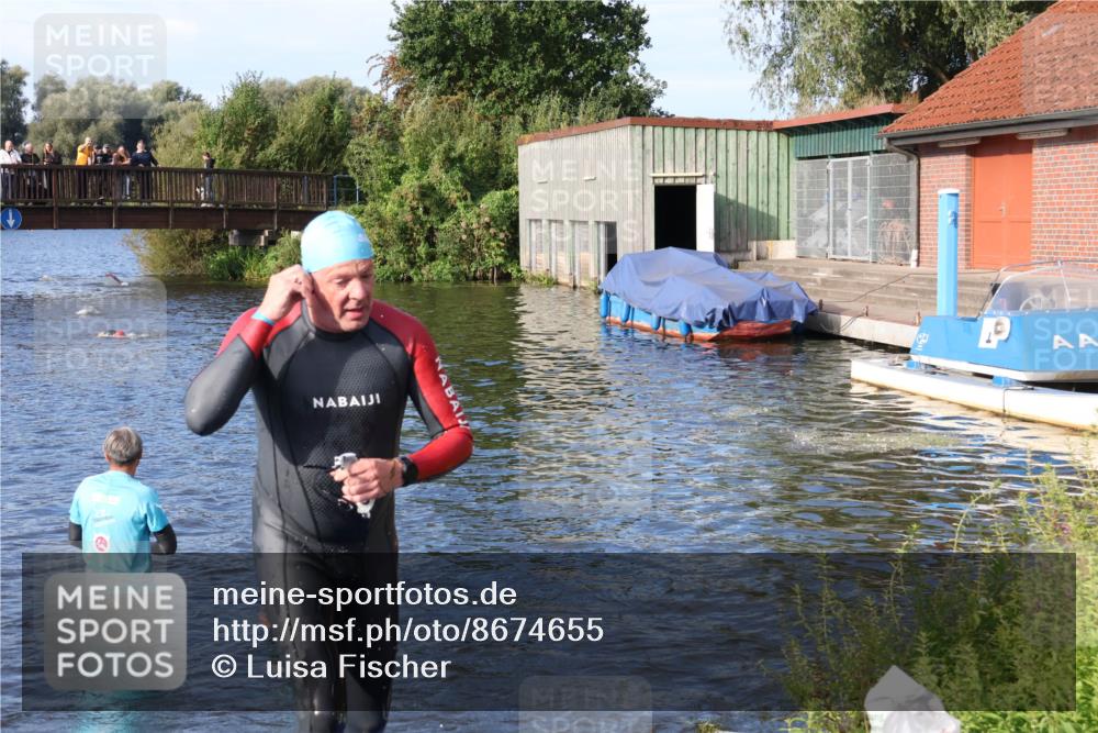 31.08.2025 - Elbe Triathlon Hamburg Luisa Fischer http://msf.ph/oto/8674655 31.08.2025 08:48:44 Schwimmen 289, 377 meine-sportfotos.de