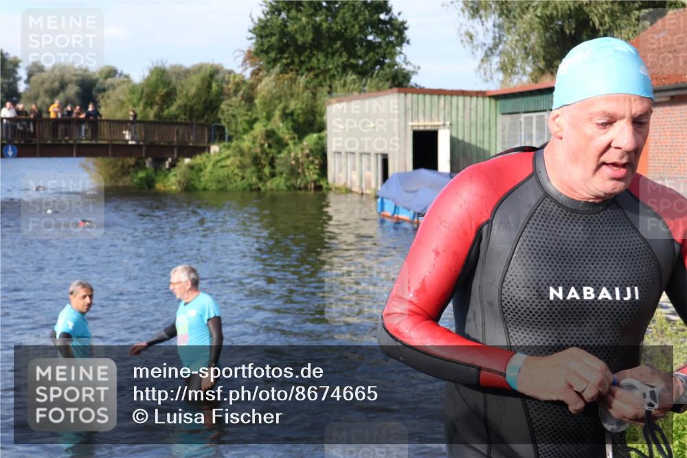 31.08.2025 - Elbe Triathlon Hamburg Luisa Fischer http://msf.ph/oto/8674665 31.08.2025 08:48:45 Schwimmen 289, 377 meine-sportfotos.de