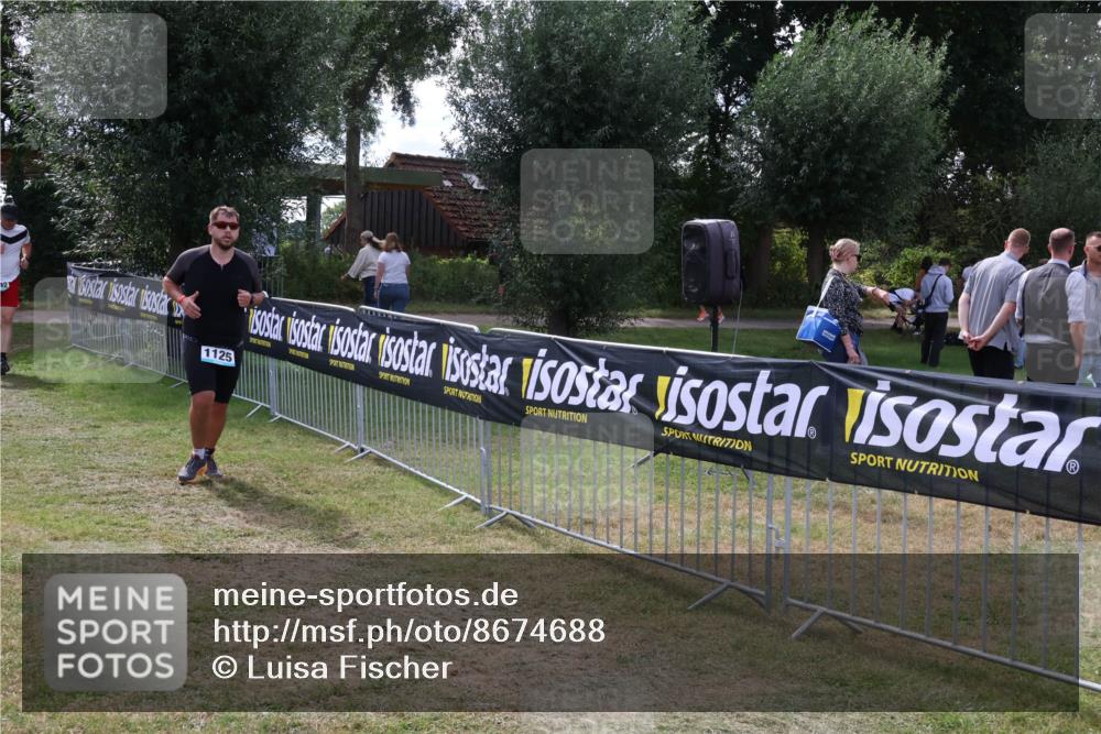 31.08.2025 - Elbe Triathlon Hamburg Luisa Fischer http://msf.ph/oto/8674688 31.08.2025 11:37:05 Laufen 2, 1125 meine-sportfotos.de