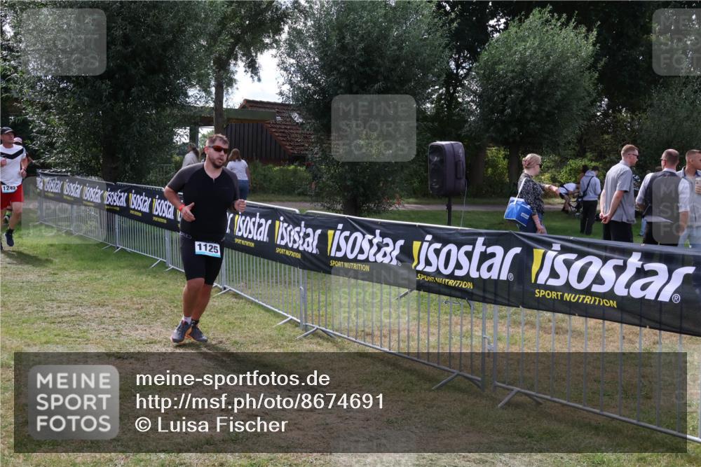 31.08.2025 - Elbe Triathlon Hamburg Luisa Fischer http://msf.ph/oto/8674691 31.08.2025 11:37:05 Laufen 1242, 1125 meine-sportfotos.de