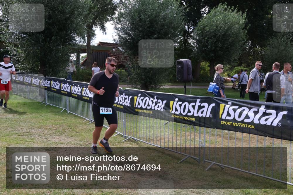 31.08.2025 - Elbe Triathlon Hamburg Luisa Fischer http://msf.ph/oto/8674694 31.08.2025 11:37:06 Laufen 1242, 1125 meine-sportfotos.de