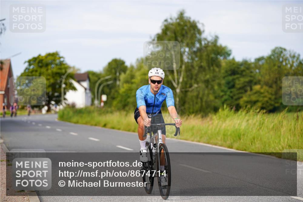 31.08.2025 - Elbe Triathlon Hamburg Michael Burmester http://msf.ph/oto/8674714 31.08.2025 10:16:01 Radfahren 438, 624 meine-sportfotos.de