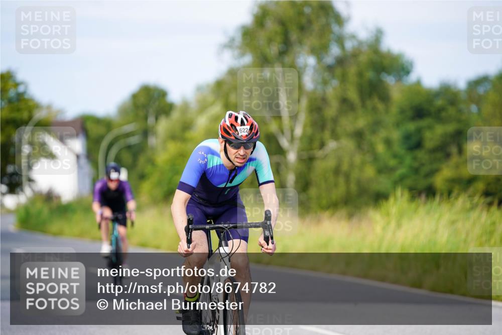 31.08.2025 - Elbe Triathlon Hamburg Michael Burmester http://msf.ph/oto/8674782 31.08.2025 10:16:36 Radfahren 562, 622, 896 meine-sportfotos.de