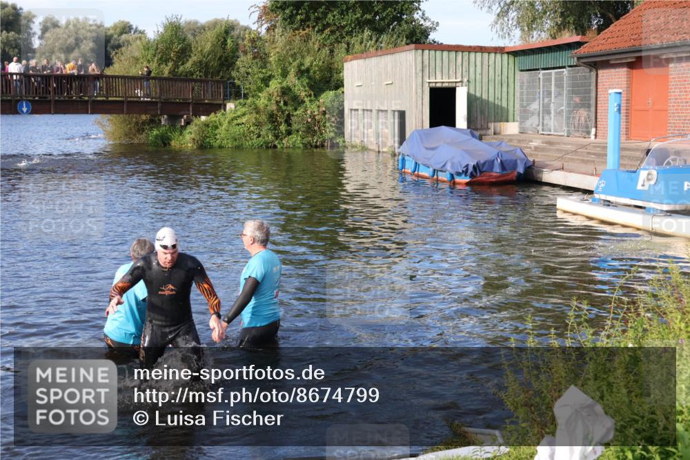 31.08.2025 - Elbe Triathlon Hamburg Luisa Fischer http://msf.ph/oto/8674799 31.08.2025 08:49:56 Schwimmen 359 meine-sportfotos.de