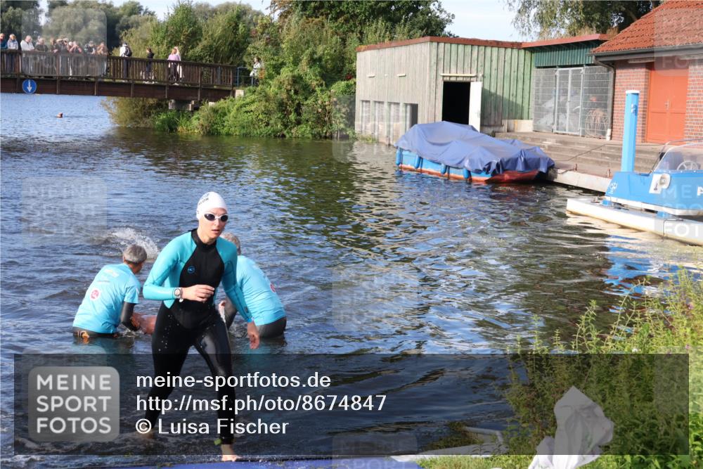 31.08.2025 - Elbe Triathlon Hamburg Luisa Fischer http://msf.ph/oto/8674847 31.08.2025 08:50:46 Schwimmen 255, 284, 389, 443 meine-sportfotos.de
