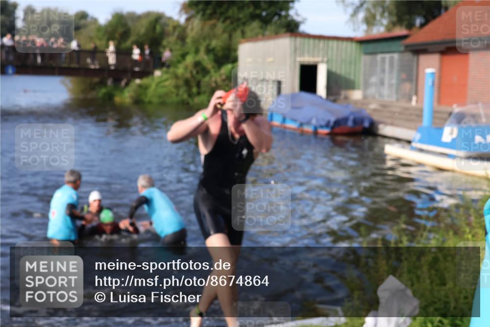31.08.2025 - Elbe Triathlon Hamburg Luisa Fischer http://msf.ph/oto/8674864 31.08.2025 08:50:49 Schwimmen 255, 284, 389, 443 meine-sportfotos.de