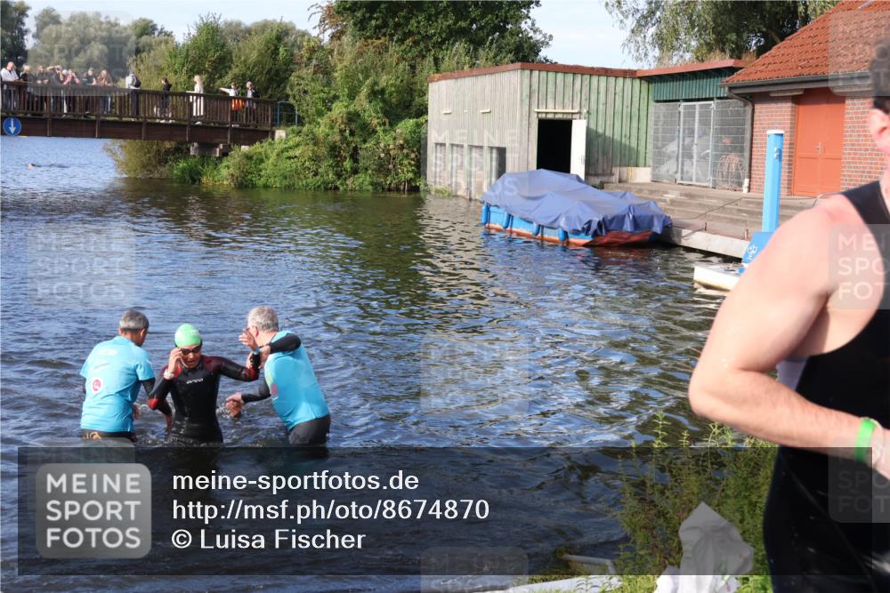 31.08.2025 - Elbe Triathlon Hamburg Luisa Fischer http://msf.ph/oto/8674870 31.08.2025 08:50:50 Schwimmen 255, 284, 389, 443 meine-sportfotos.de