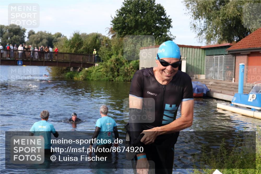 31.08.2025 - Elbe Triathlon Hamburg Luisa Fischer http://msf.ph/oto/8674920 31.08.2025 08:52:46 Schwimmen 378 meine-sportfotos.de