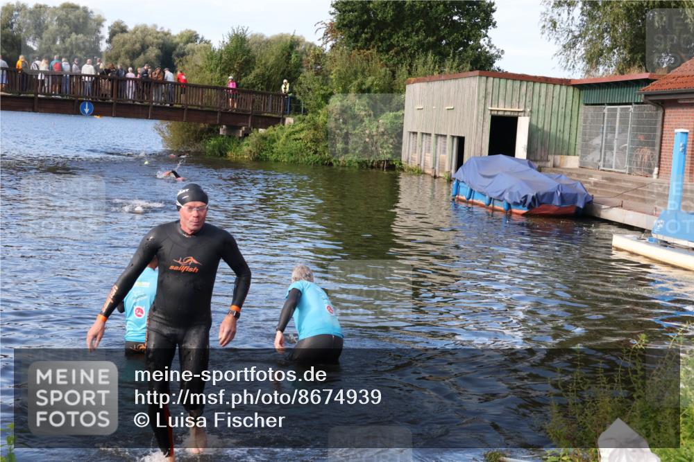 31.08.2025 - Elbe Triathlon Hamburg Luisa Fischer http://msf.ph/oto/8674939 31.08.2025 08:52:58 Schwimmen 372 meine-sportfotos.de