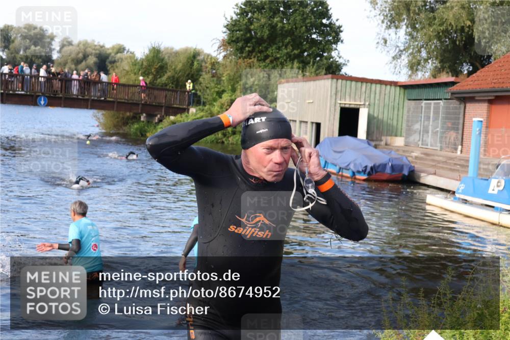 31.08.2025 - Elbe Triathlon Hamburg Luisa Fischer http://msf.ph/oto/8674952 31.08.2025 08:53:01 Schwimmen 372 meine-sportfotos.de
