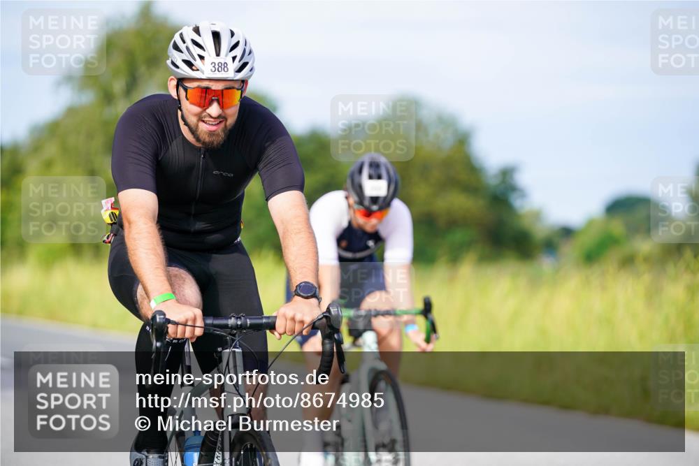 31.08.2025 - Elbe Triathlon Hamburg Michael Burmester http://msf.ph/oto/8674985 31.08.2025 10:17:30 Radfahren 388, 406, 820, 869 meine-sportfotos.de