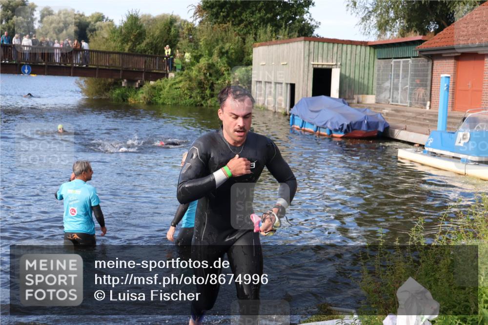 31.08.2025 - Elbe Triathlon Hamburg Luisa Fischer http://msf.ph/oto/8674996 31.08.2025 08:53:27 Schwimmen 455 meine-sportfotos.de