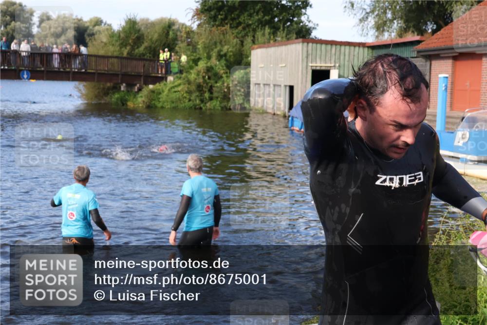 31.08.2025 - Elbe Triathlon Hamburg Luisa Fischer http://msf.ph/oto/8675001 31.08.2025 08:53:28 Schwimmen 455 meine-sportfotos.de