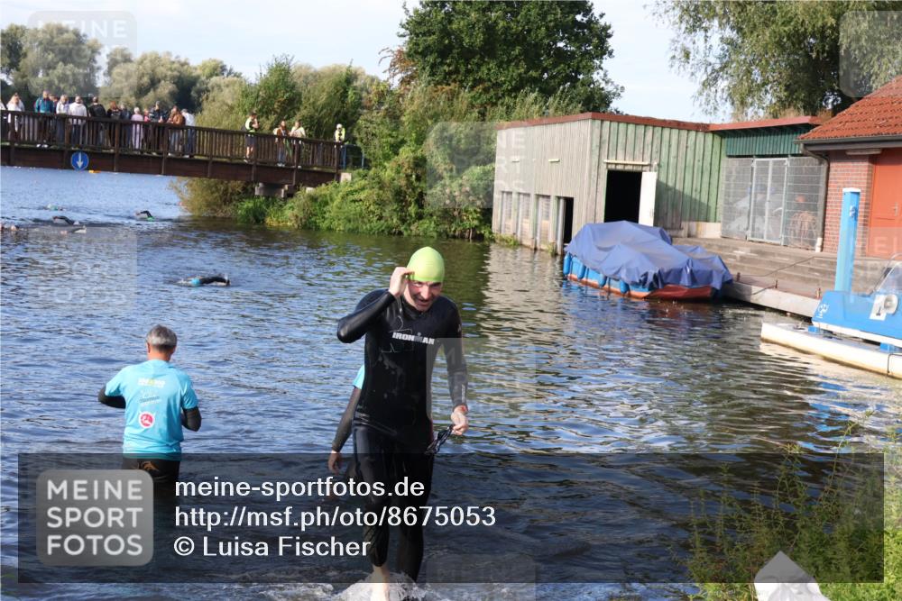 31.08.2025 - Elbe Triathlon Hamburg Luisa Fischer http://msf.ph/oto/8675053 31.08.2025 08:54:00 Schwimmen 379 meine-sportfotos.de