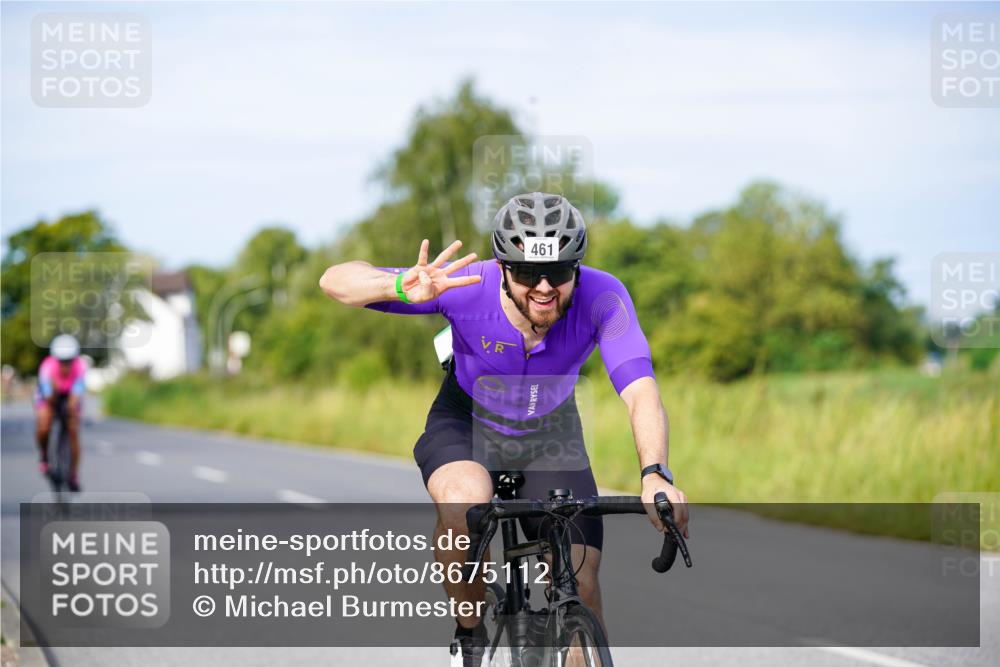 31.08.2025 - Elbe Triathlon Hamburg Michael Burmester http://msf.ph/oto/8675112 31.08.2025 10:18:06 Radfahren 461, 684, 750, 909 meine-sportfotos.de
