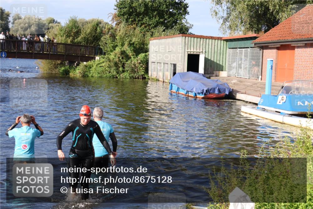 31.08.2025 - Elbe Triathlon Hamburg Luisa Fischer http://msf.ph/oto/8675128 31.08.2025 08:55:01 Schwimmen 288 meine-sportfotos.de