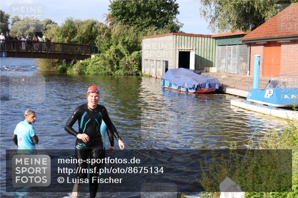 31.08.2025 - Elbe Triathlon Hamburg Luisa Fischer http://msf.ph/oto/8675134 31.08.2025 08:55:02 Schwimmen 288 meine-sportfotos.de
