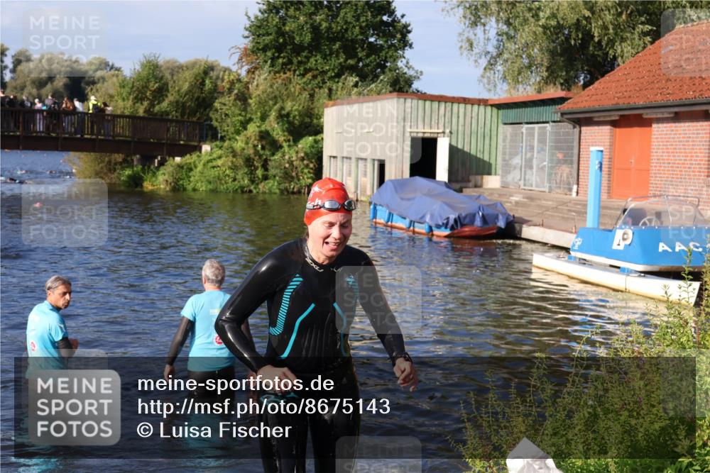 31.08.2025 - Elbe Triathlon Hamburg Luisa Fischer http://msf.ph/oto/8675143 31.08.2025 08:55:03 Schwimmen 288 meine-sportfotos.de