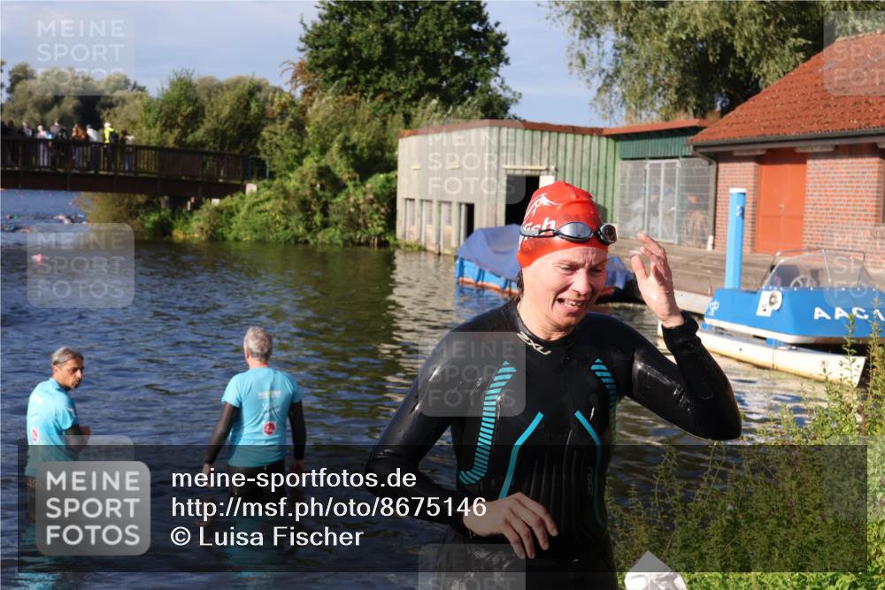 31.08.2025 - Elbe Triathlon Hamburg Luisa Fischer http://msf.ph/oto/8675146 31.08.2025 08:55:04 Schwimmen 288 meine-sportfotos.de