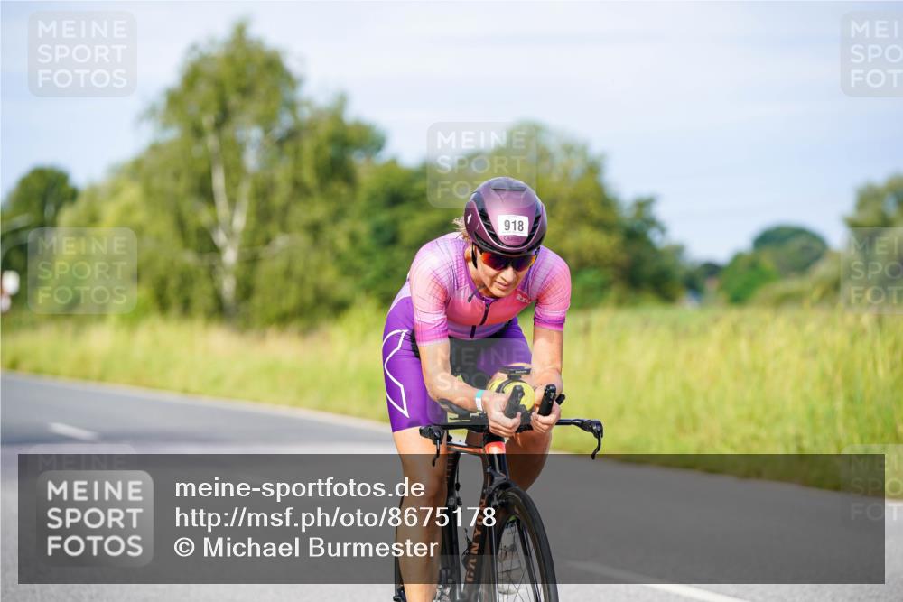 31.08.2025 - Elbe Triathlon Hamburg Michael Burmester http://msf.ph/oto/8675178 31.08.2025 10:18:32 Radfahren 918 meine-sportfotos.de