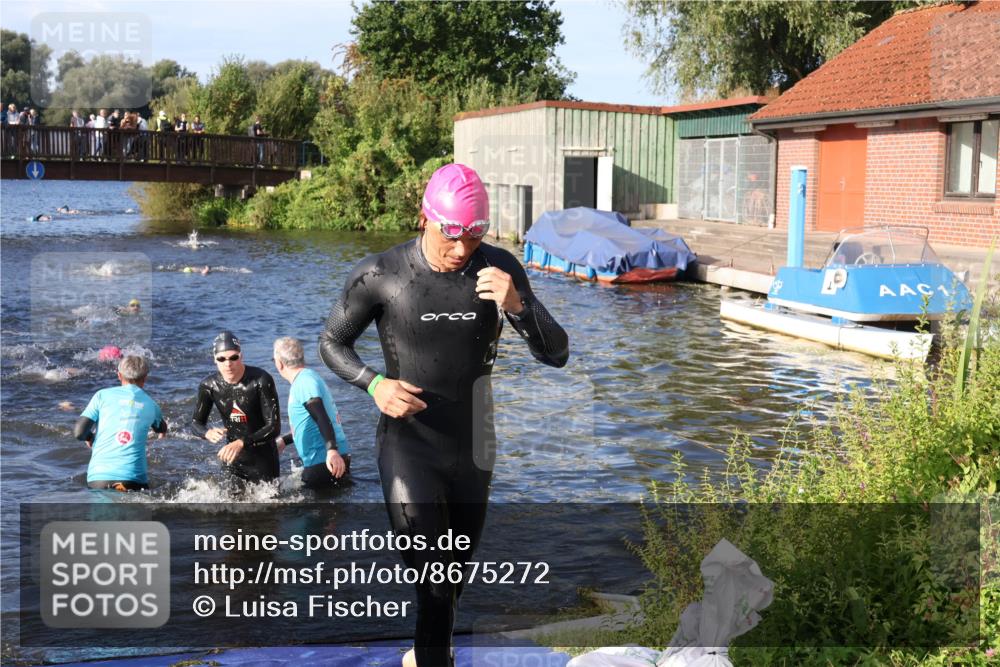 31.08.2025 - Elbe Triathlon Hamburg Luisa Fischer http://msf.ph/oto/8675272 31.08.2025 08:56:12 Schwimmen 392, 441, 476, 540 meine-sportfotos.de