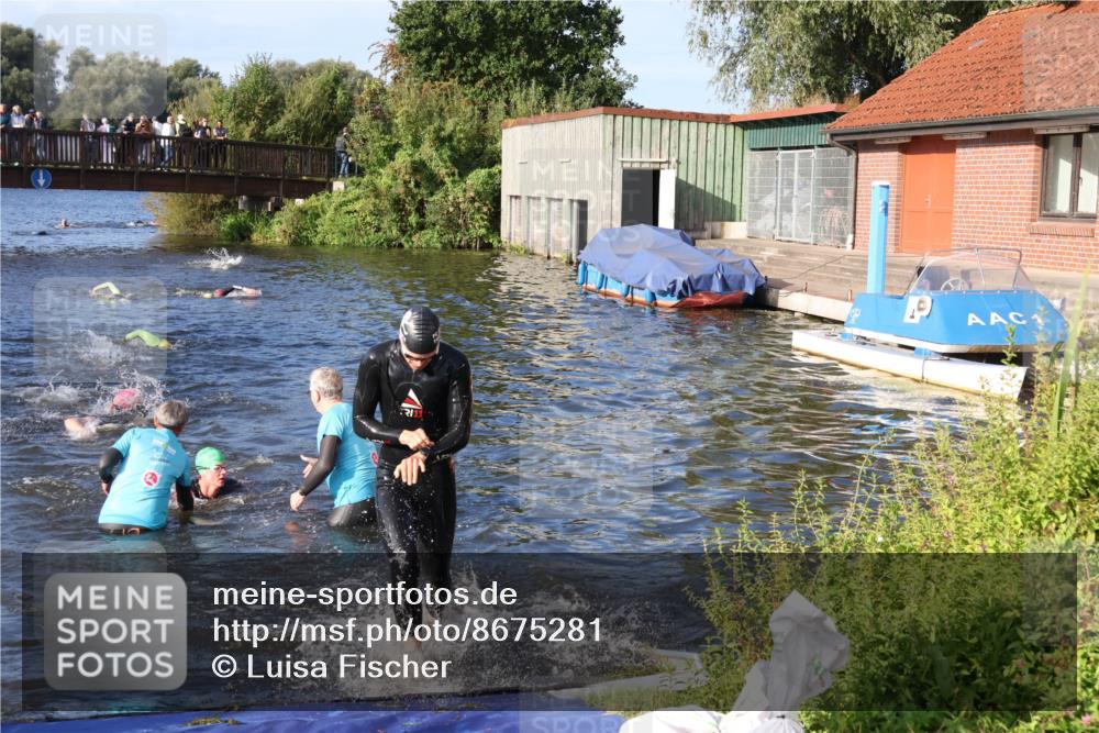 31.08.2025 - Elbe Triathlon Hamburg Luisa Fischer http://msf.ph/oto/8675281 31.08.2025 08:56:14 Schwimmen 392, 449, 476, 540 meine-sportfotos.de
