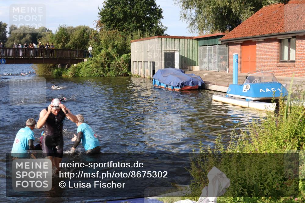 31.08.2025 - Elbe Triathlon Hamburg Luisa Fischer http://msf.ph/oto/8675302 31.08.2025 08:56:21 Schwimmen 392, 449, 465, 479, 492 meine-sportfotos.de