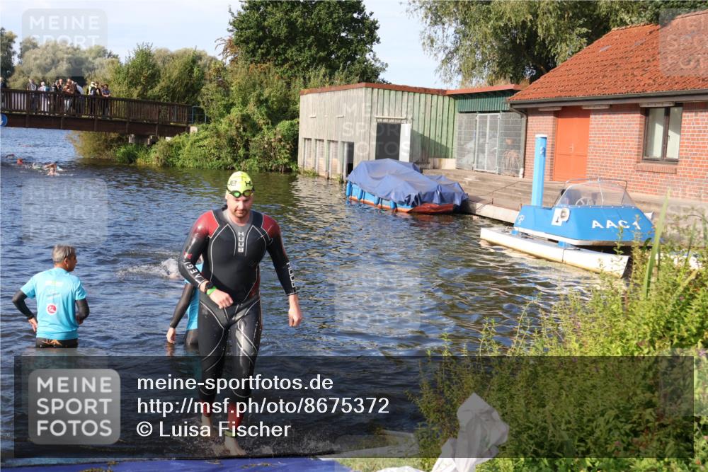 31.08.2025 - Elbe Triathlon Hamburg Luisa Fischer http://msf.ph/oto/8675372 31.08.2025 08:56:43 Schwimmen 545 meine-sportfotos.de