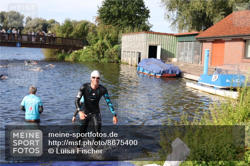 31.08.2025 - Elbe Triathlon Hamburg Luisa Fischer http://msf.ph/oto/8675400 31.08.2025 08:56:53 Schwimmen 440 meine-sportfotos.de