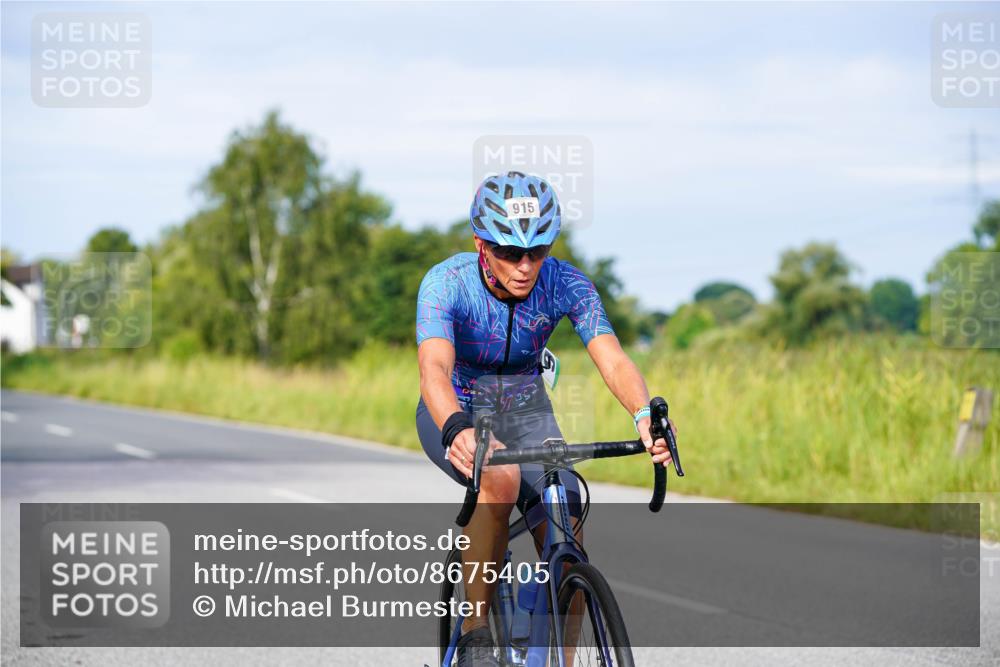 31.08.2025 - Elbe Triathlon Hamburg Michael Burmester http://msf.ph/oto/8675405 31.08.2025 10:19:38 Radfahren 466, 760, 794, 915, 932 meine-sportfotos.de