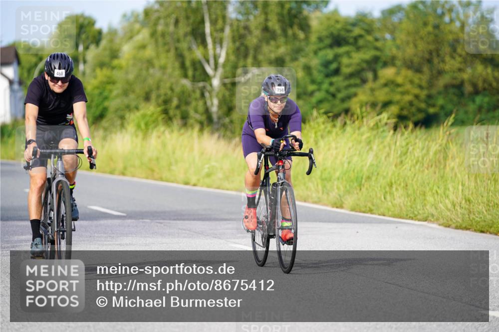 31.08.2025 - Elbe Triathlon Hamburg Michael Burmester http://msf.ph/oto/8675412 31.08.2025 10:19:42 Radfahren 466, 794 meine-sportfotos.de