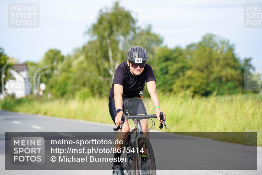 31.08.2025 - Elbe Triathlon Hamburg Michael Burmester http://msf.ph/oto/8675414 31.08.2025 10:19:43 Radfahren 466, 794 meine-sportfotos.de