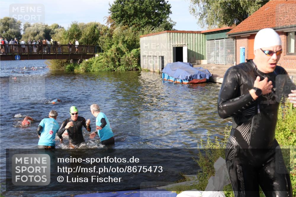 31.08.2025 - Elbe Triathlon Hamburg Luisa Fischer http://msf.ph/oto/8675473 31.08.2025 08:57:25 Schwimmen 462, 505, 516, 532 meine-sportfotos.de