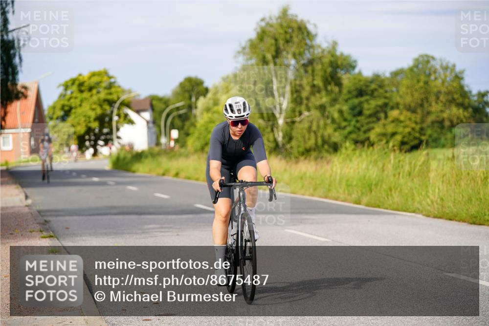 31.08.2025 - Elbe Triathlon Hamburg Michael Burmester http://msf.ph/oto/8675487 31.08.2025 10:20:09 Radfahren 577, 599, 781 meine-sportfotos.de