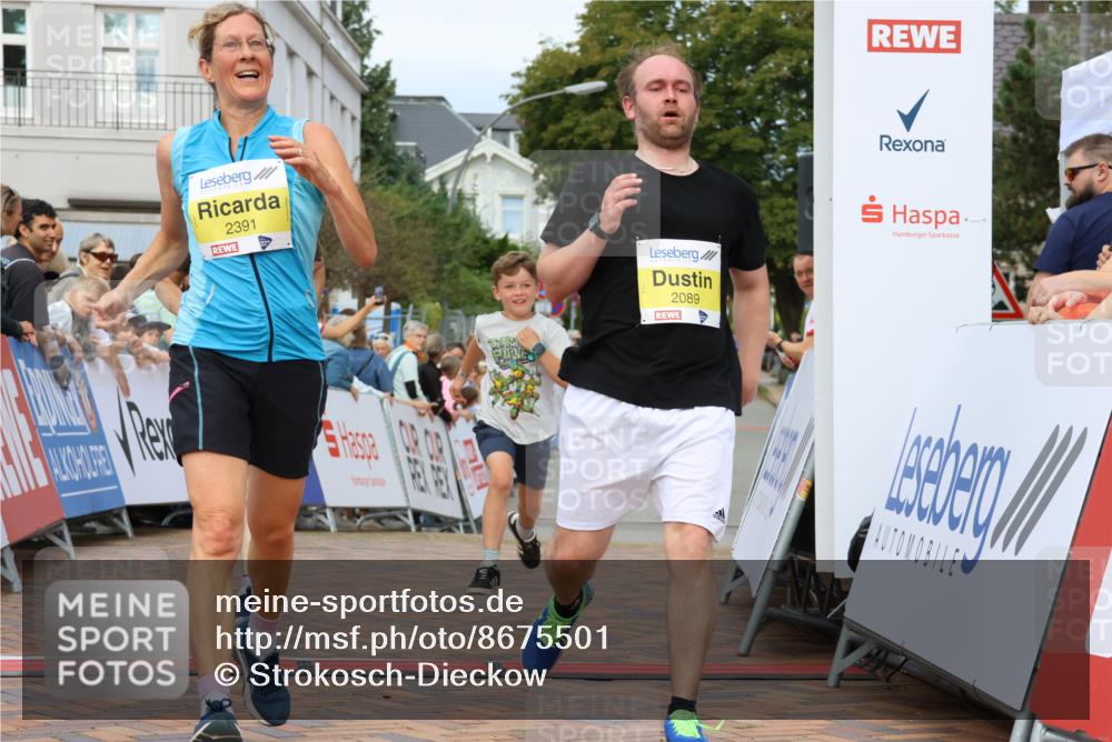 31.08.2025 - 21. Blankeneser Heldenlauf Strokosch-Dieckow http://msf.ph/oto/8675501 31.08.2025 10:29:09 Ziel 2246, 2035, 2457, 2212, 2230, 2391, 2091, 2089 meine-sportfotos.de
