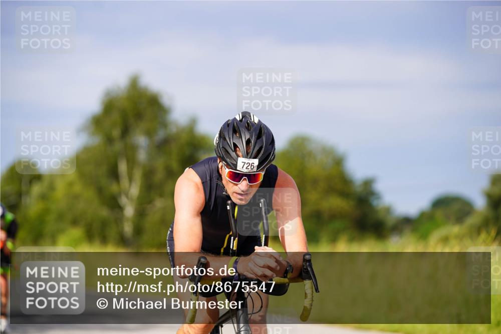 31.08.2025 - Elbe Triathlon Hamburg Michael Burmester http://msf.ph/oto/8675547 31.08.2025 10:20:31 Radfahren 508, 726, 920, 1033, 1090 meine-sportfotos.de