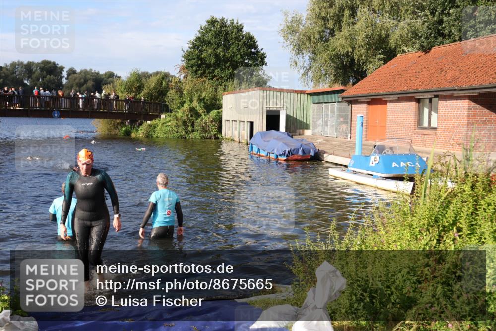 31.08.2025 - Elbe Triathlon Hamburg Luisa Fischer http://msf.ph/oto/8675665 31.08.2025 08:59:29 Schwimmen 322 meine-sportfotos.de