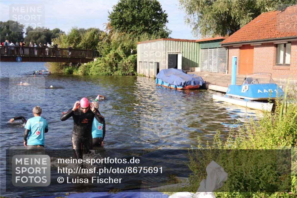 31.08.2025 - Elbe Triathlon Hamburg Luisa Fischer http://msf.ph/oto/8675691 31.08.2025 08:59:46 Schwimmen 453 meine-sportfotos.de